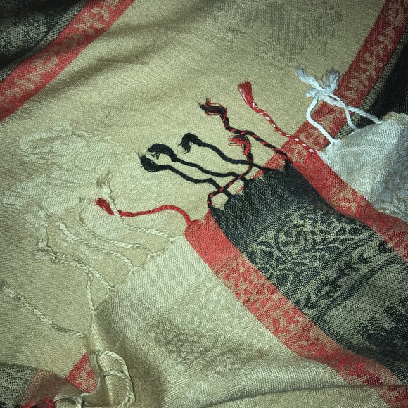 Beautiful Pashmina scarf 100% pashmina! - Picture 4 of 5